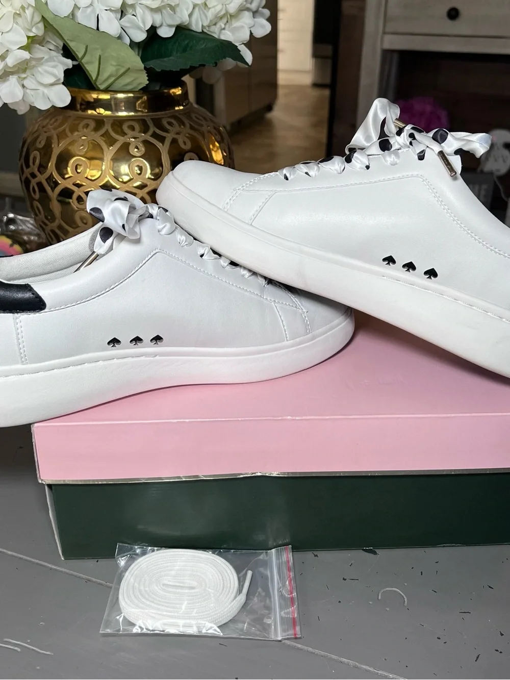 Kate Spade White Leather Sneakers with Black Heel Tab Size 10